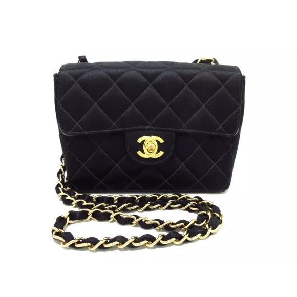 CHANEL Handbags - 🎉CHANEL Mini Matelasse crossbody chain bag